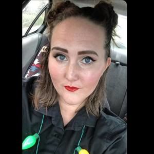 Meet your Posher, April